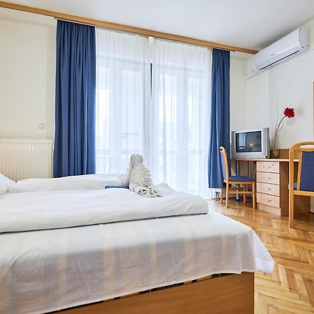 Nimrod Vendeghaz Hotel Hajduszoboszlo Ngoại thất bức ảnh