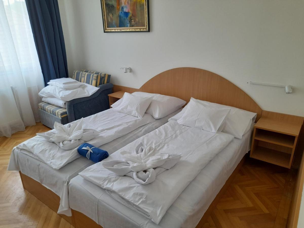 Nimrod Vendeghaz Hotel Hajduszoboszlo Ngoại thất bức ảnh